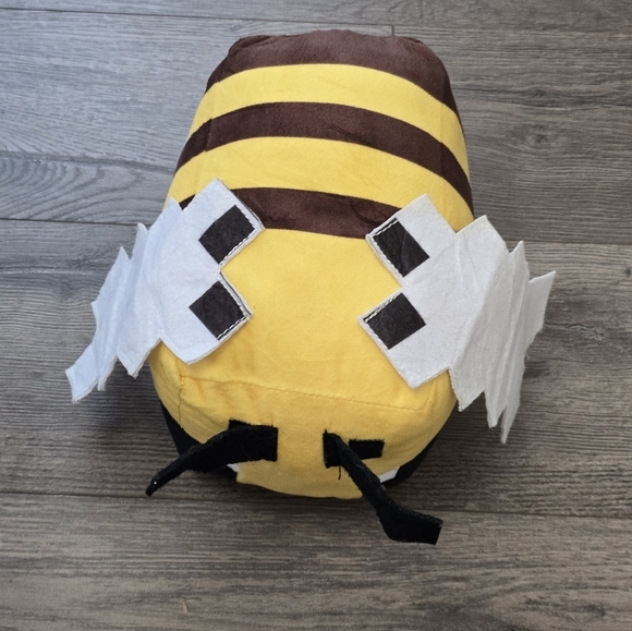 Other - Minecraft Bee Plush Stuffed Toy Cute Cozy